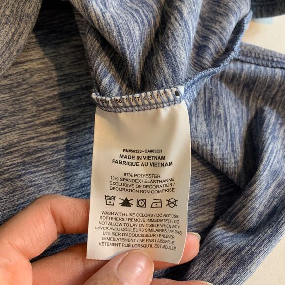 Nike Sweatshirt Womens S Small Shark Dri Fit Lightweight Cropped Spacedye Hoodie - Picture 9 of 13